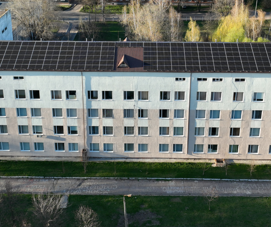 Solar power plant boosts energy security at maternity hospital in Nizhyn
